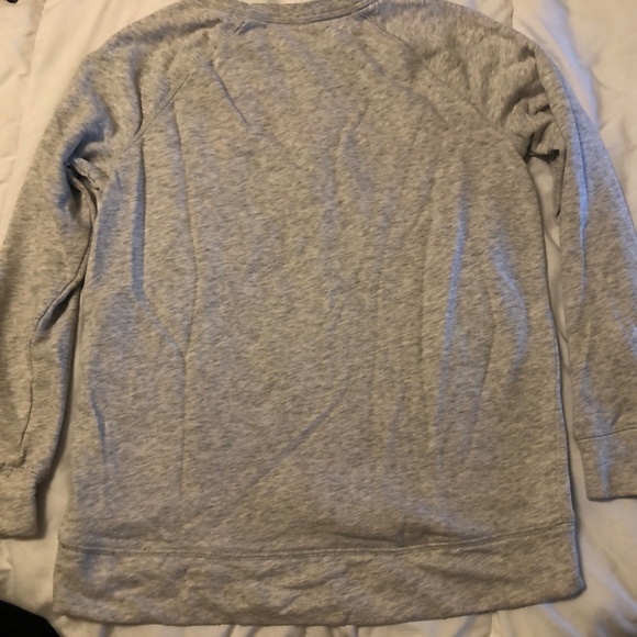 Old navy sweatshirt, size 14 girls, gray - Picture 2 of 2